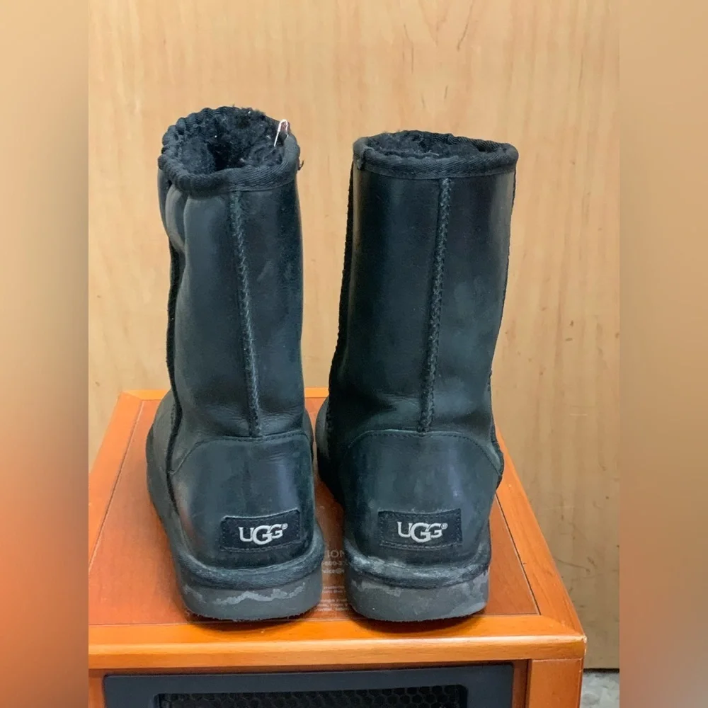 UGG preowned good